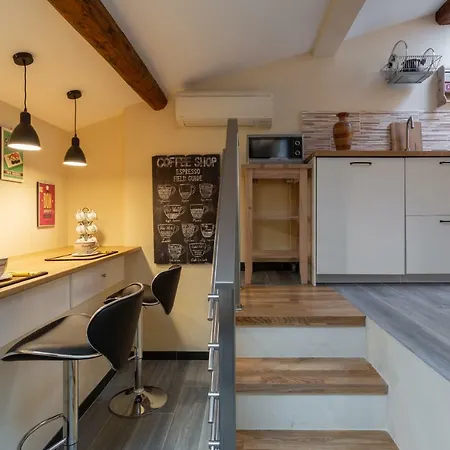 Le stanze di Carla! Con cucina e bagno privato-2